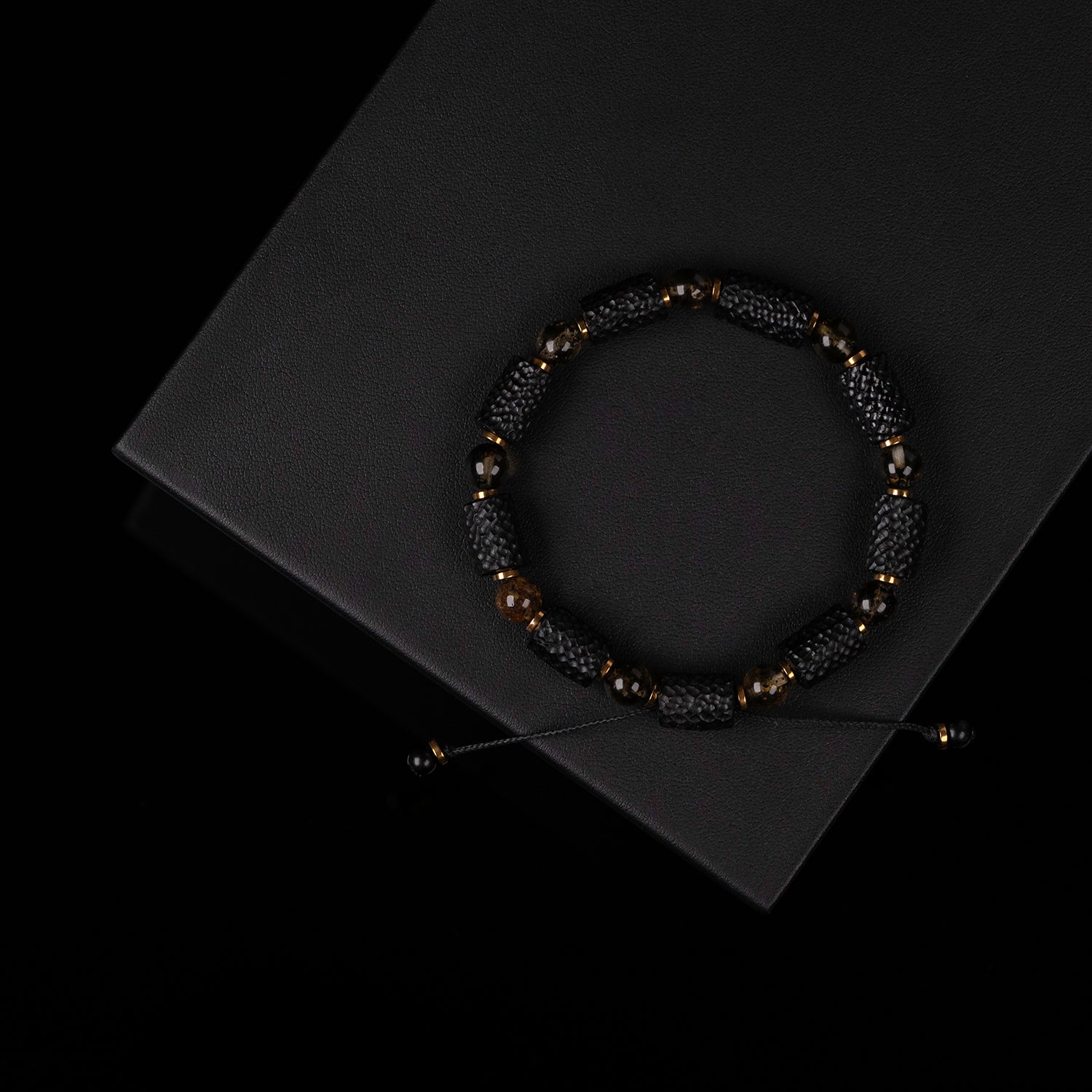 Noirace Bracelet