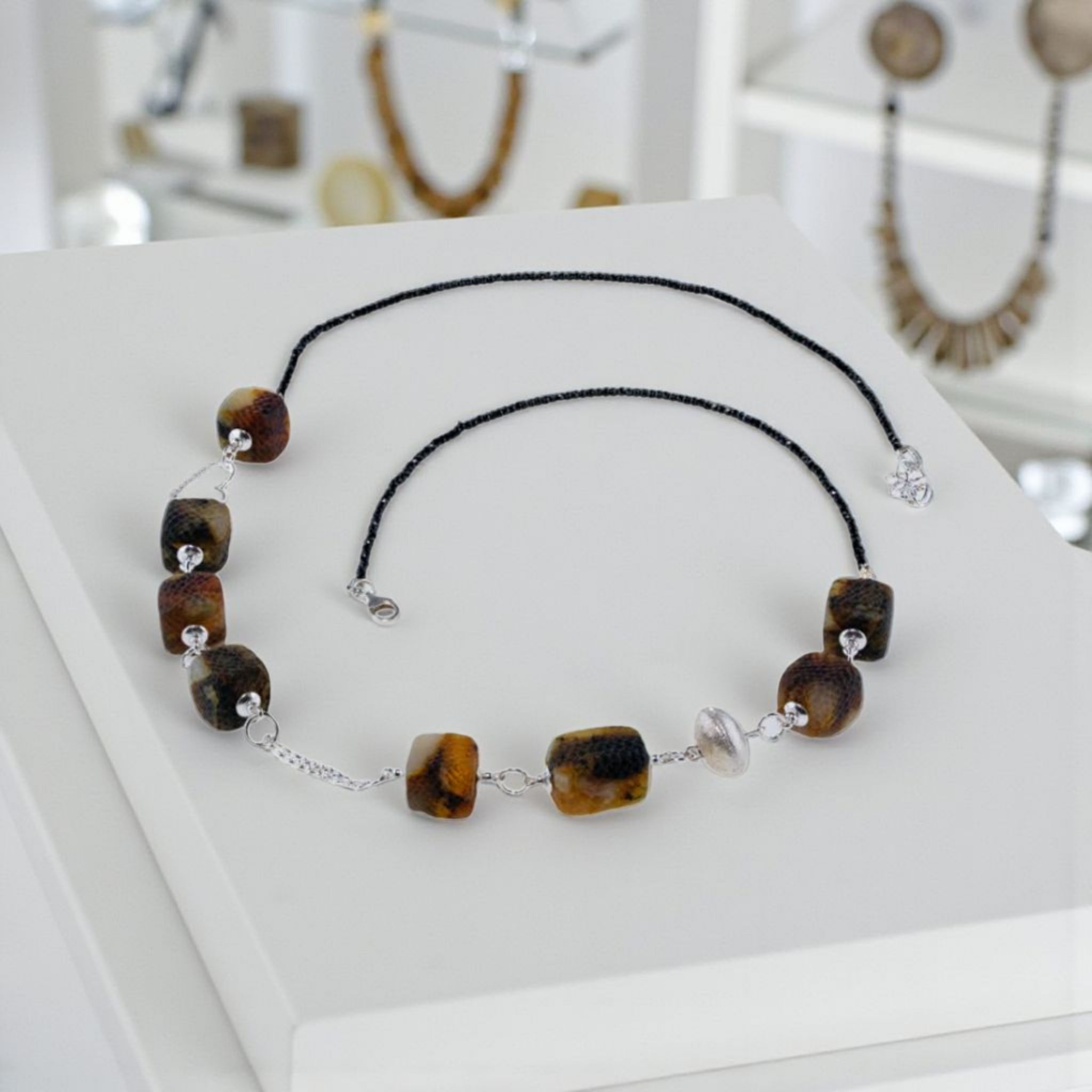 Mellora - Necklace