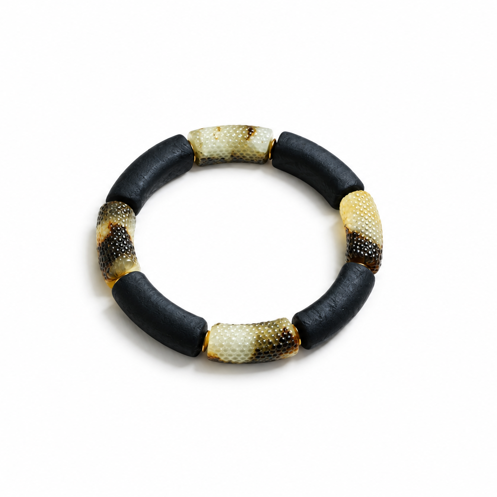 Bijoa Baltic amber bracelet in black and cream amber — handcrafted in Lithuania by AMBER999