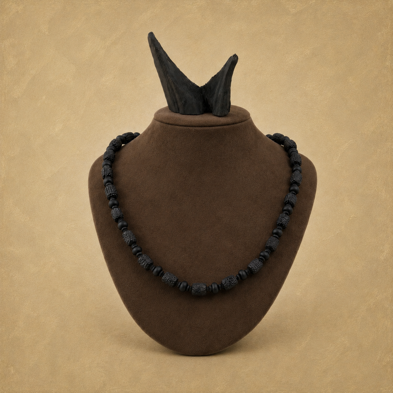 NECKLASE LAC — Baltic amber jewellery handcrafted in Lithuania