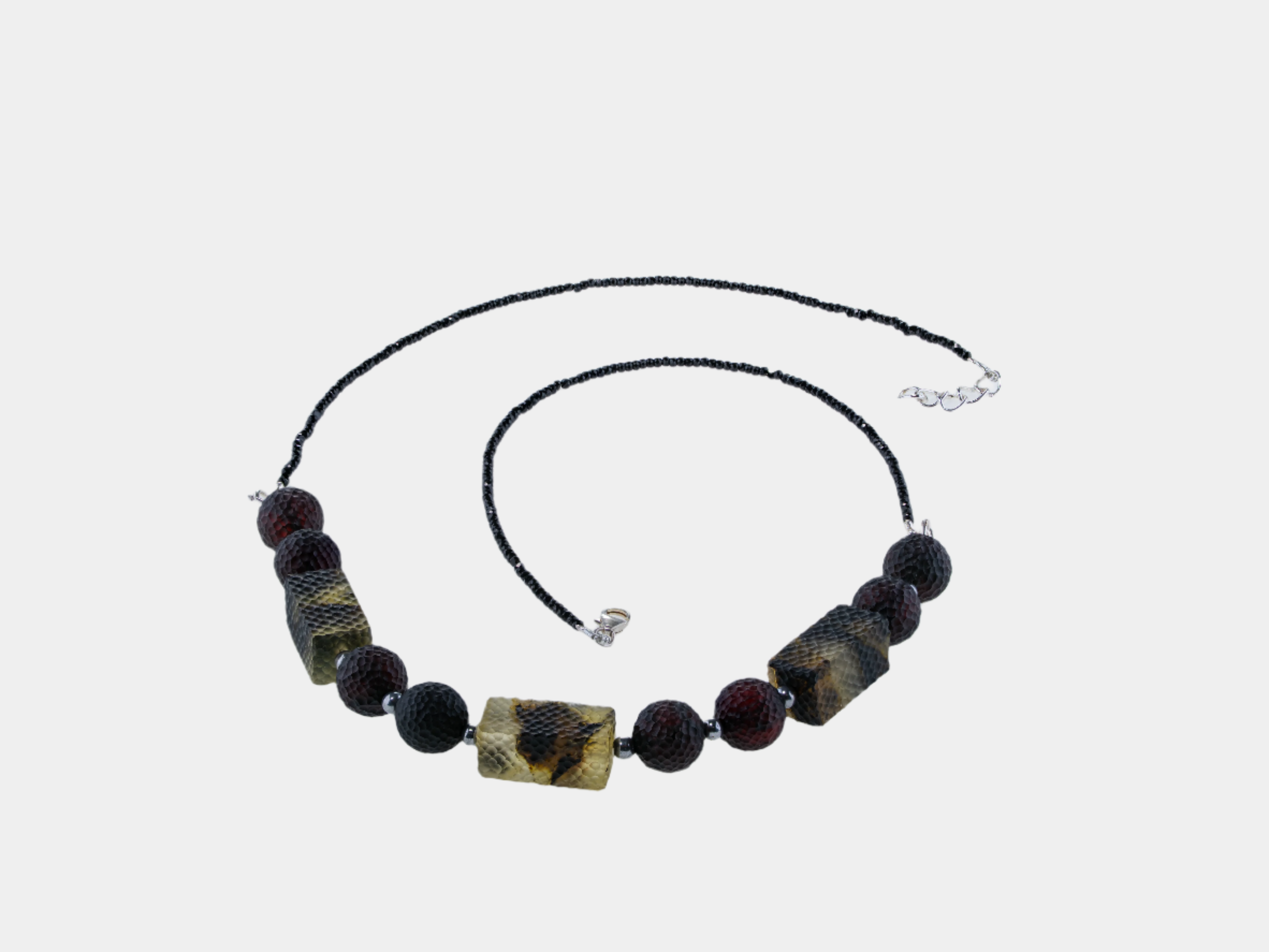 Saphara - Necklace