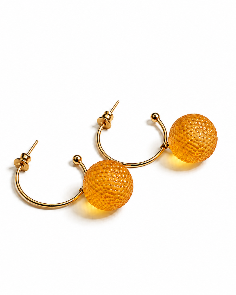 CROWELLE Baltic amber earrings in  gold — cognac snake-skin amber beads, handcrafted in Lithuania — Baltijos gintaro papuošalai, rankų darbas Lietuvoje