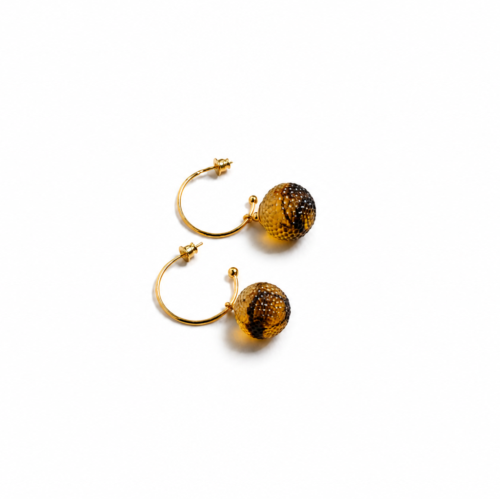 Amandine Baltic amber hoop earrings in cognac and black amber — handcrafted in Lithuania by AMBER999